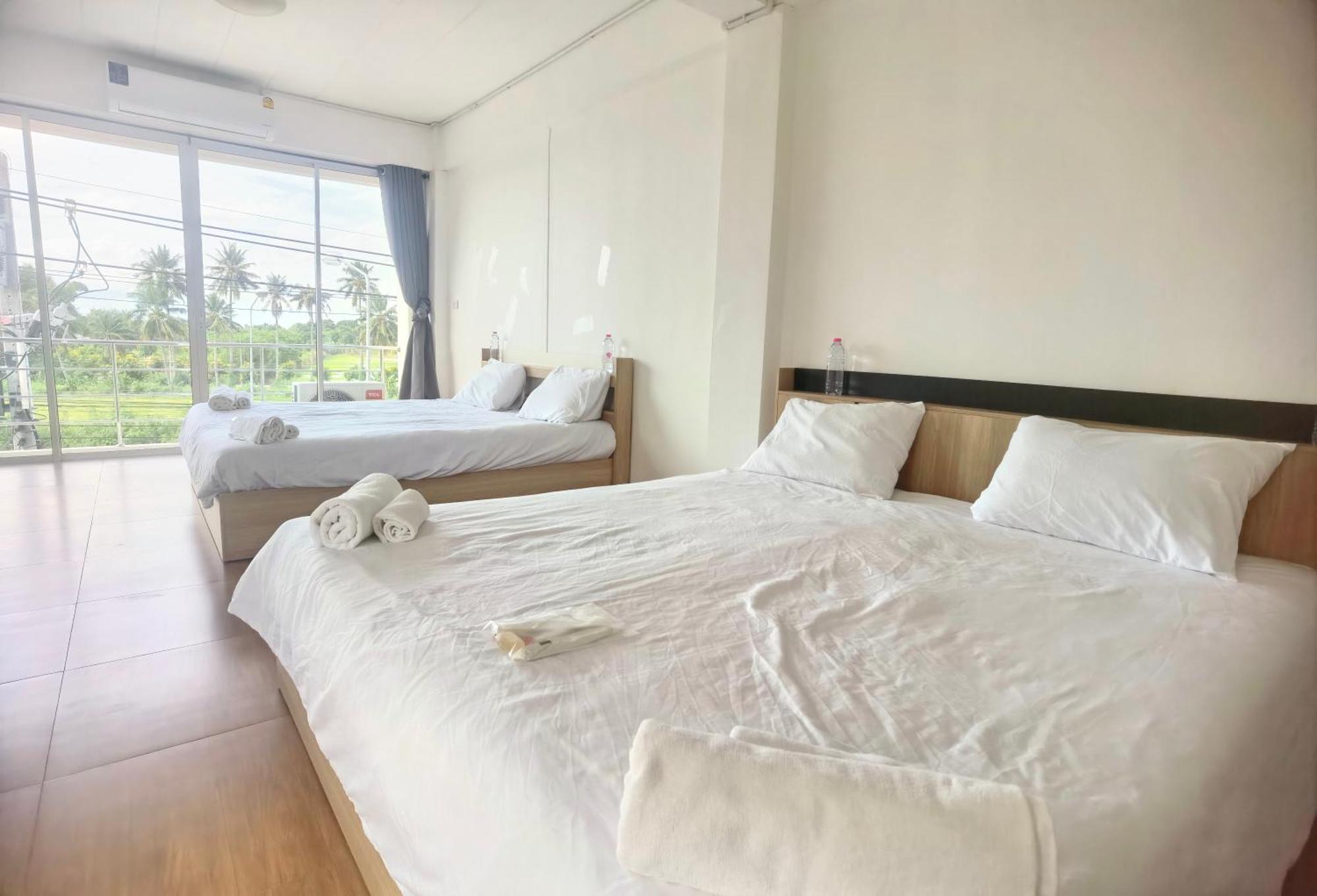 115 Townhouse Hotel Ban Khlong Krang Kültér fotó
