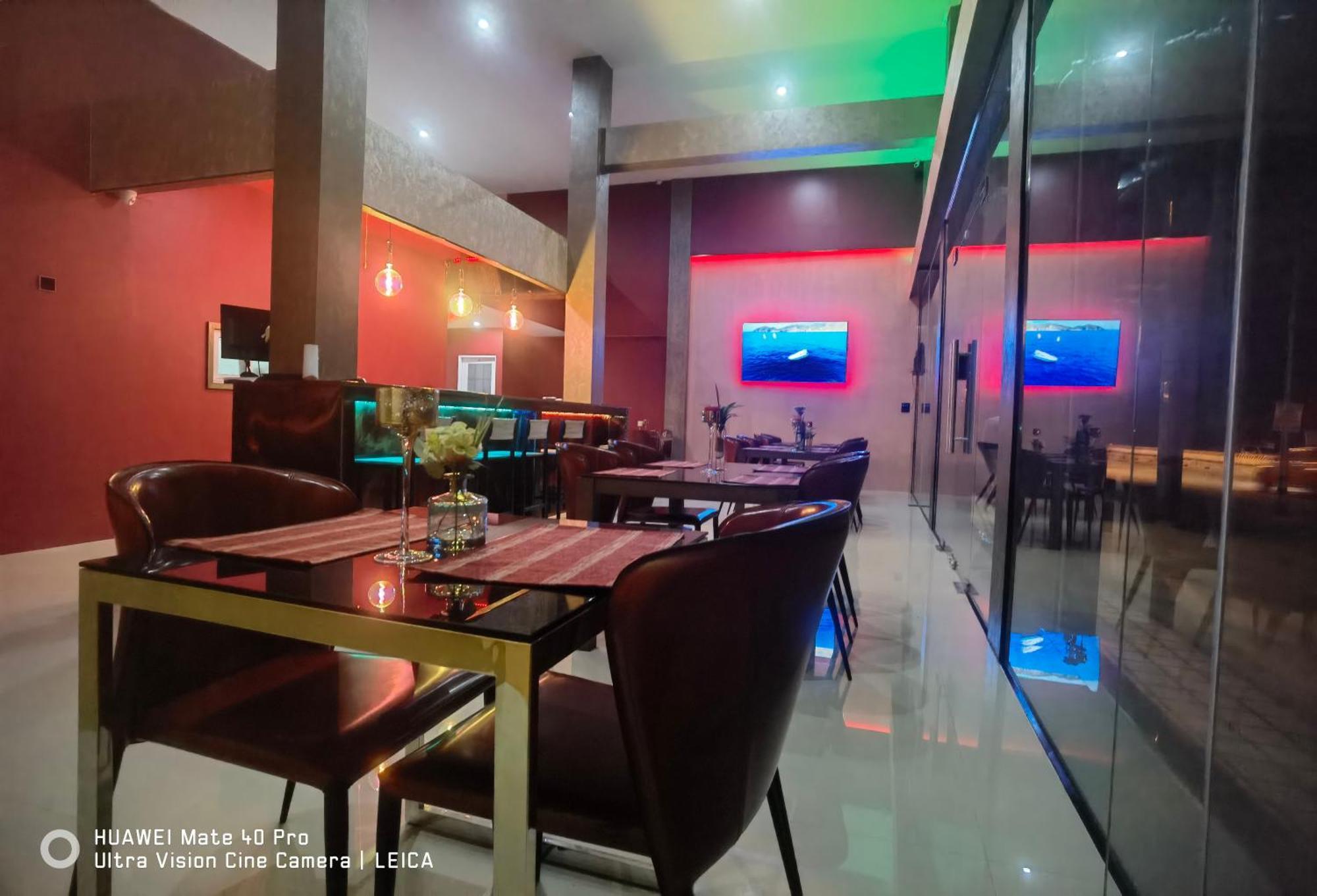 115 Townhouse Hotel Ban Khlong Krang Kültér fotó
