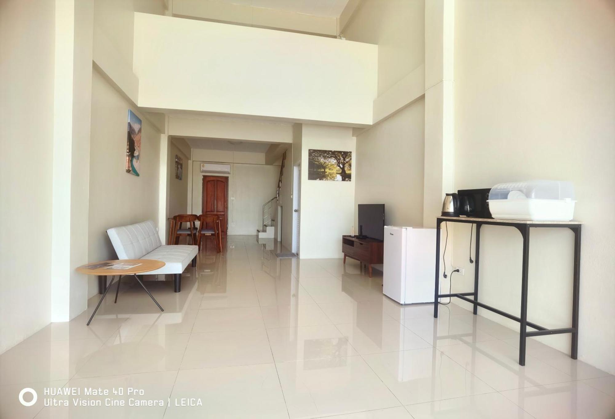 115 Townhouse Hotel Ban Khlong Krang Kültér fotó